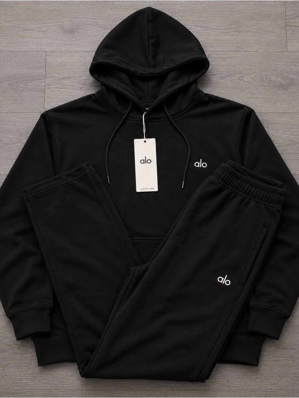 Alo Yoga Black Hoodie Jogger Set Size Large NWT Women’s Unisex